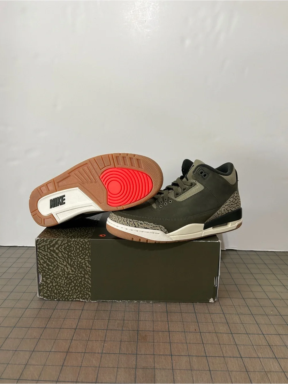 Jordan 3 Retro ‘Family Affair’